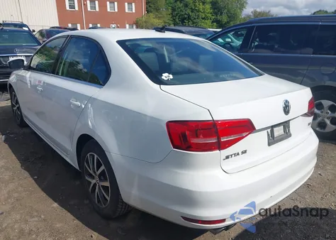 2017 Volkswagen Jetta 1.4T Se z USA, uszkodzony, nr VIN 3VWDB7AJ6HM413266